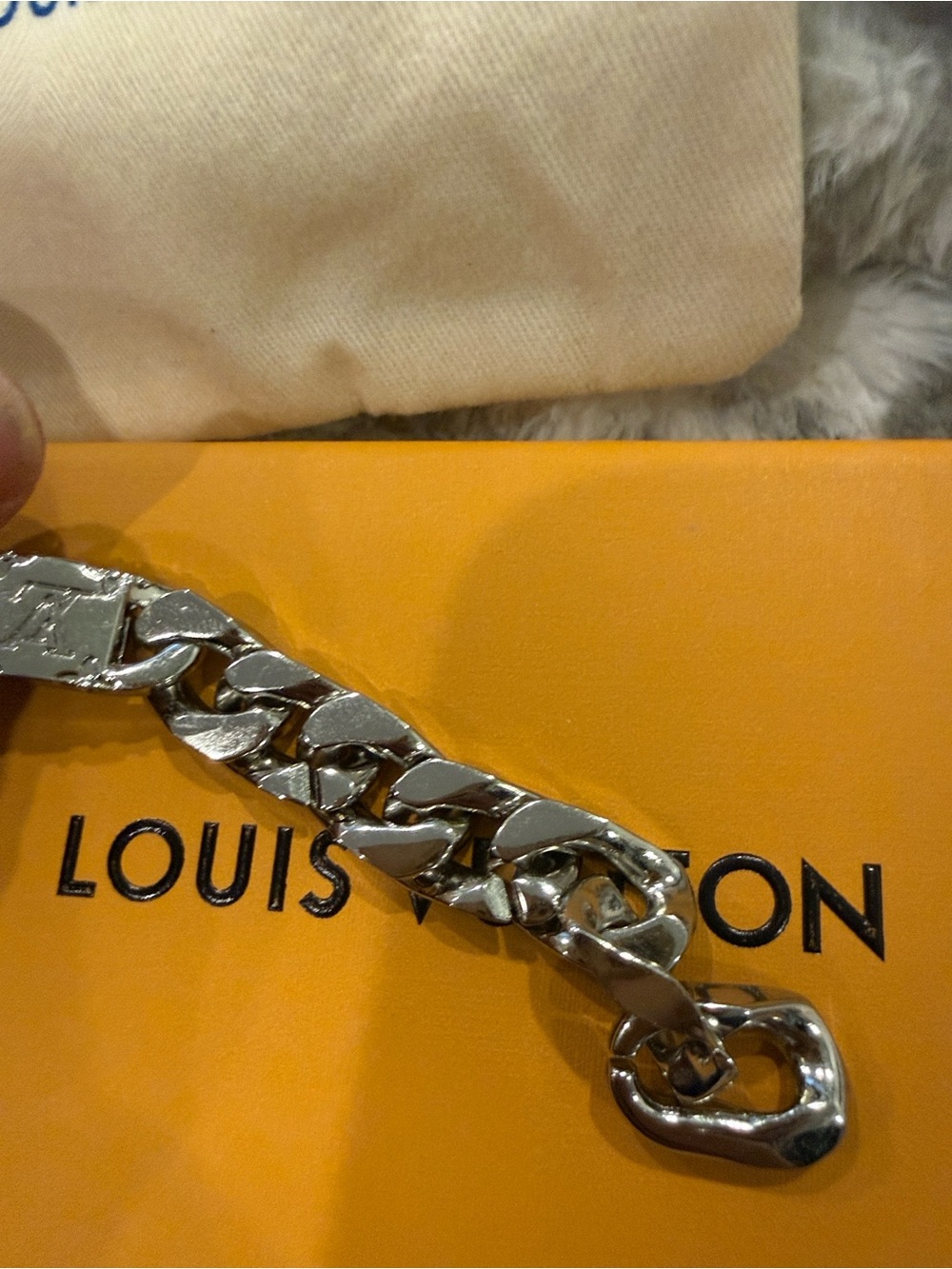 Louis Vuitton Silver-Tone Curb Chain ID Bracelet - Silver - Picture 2 of 5